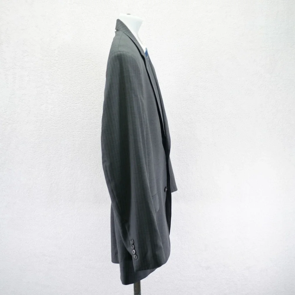 Jos A Bank Signature Gordon Wool Gray Striped 2 Piece Suit 42R  37 / 30 High Ris